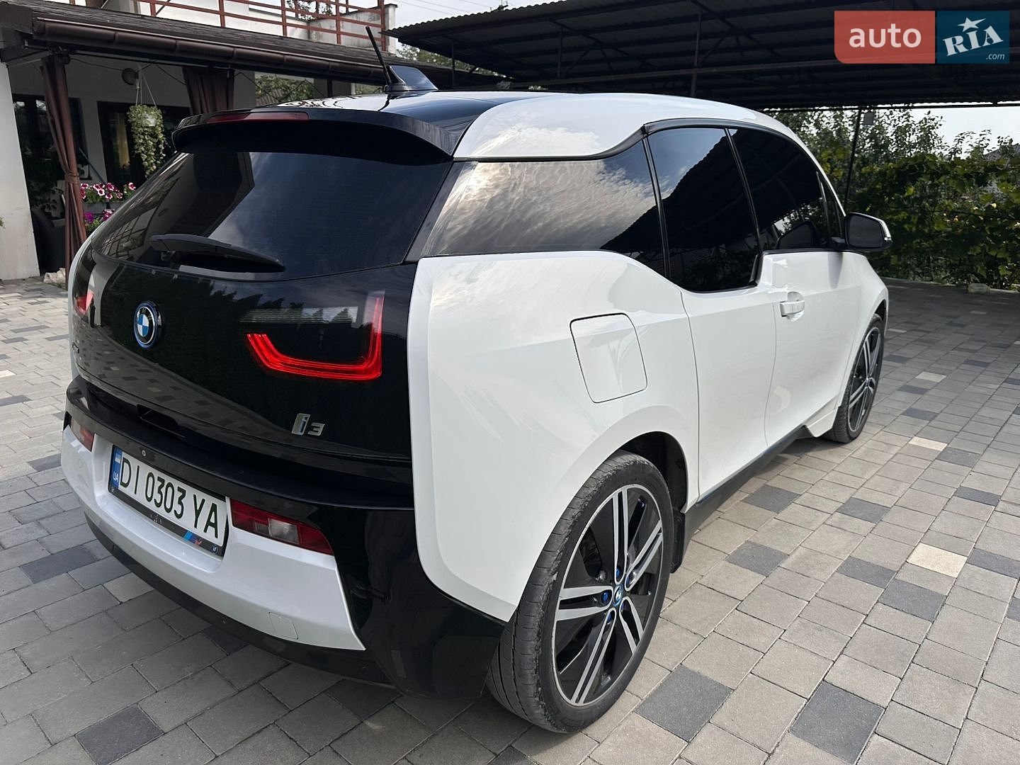 BMW I3 2014 VIN WBY1Z21070VZ59823 фото оголошення 12 з 22