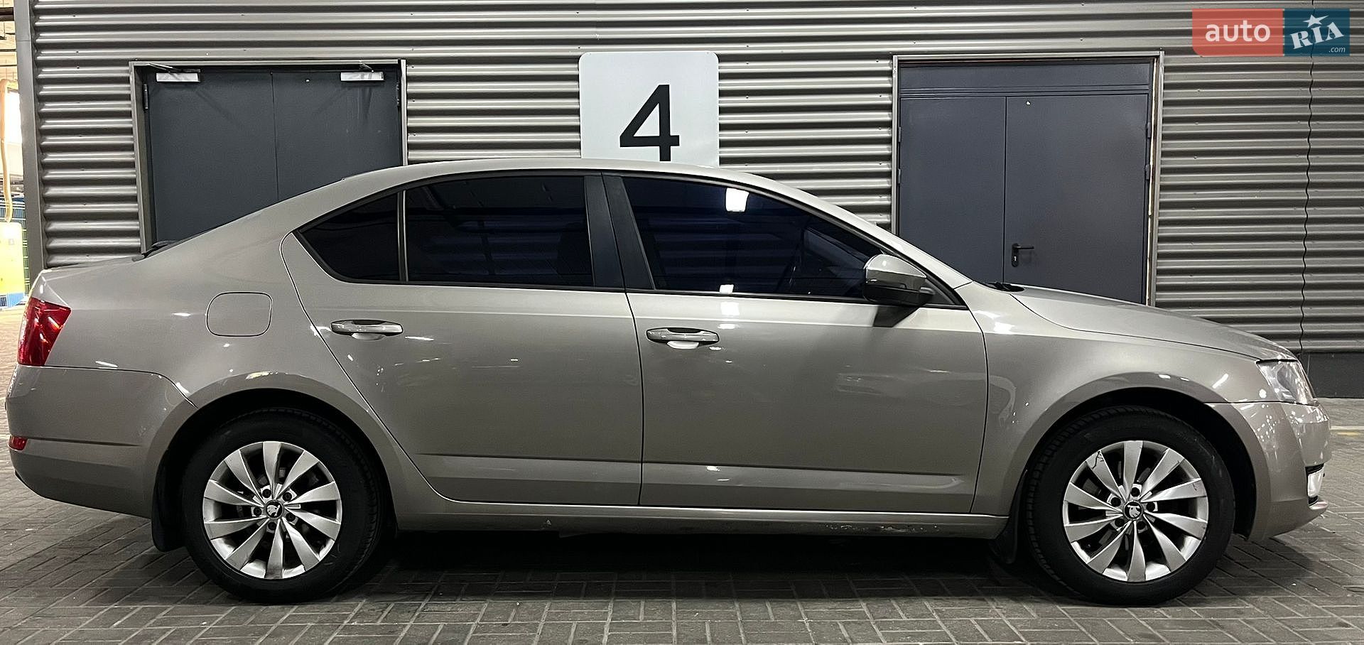 Skoda Octavia 2014 VIN TMBAC2NE4EB008352 фото оголошення 6 з 28
