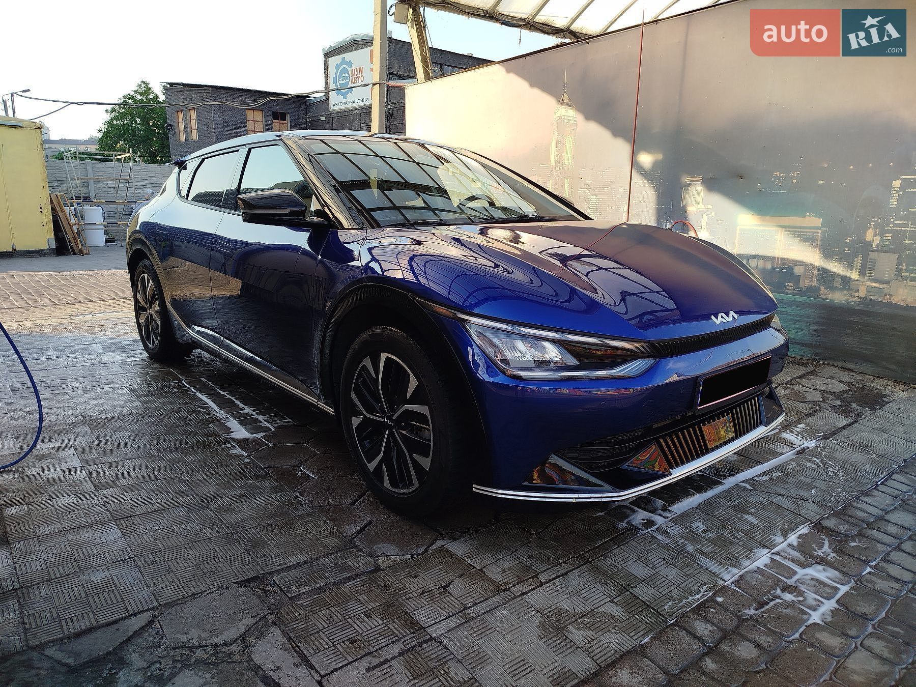 Kia EV6 2023 VIN KNDC34LAXP5607066 фото оголошення 8 з 20