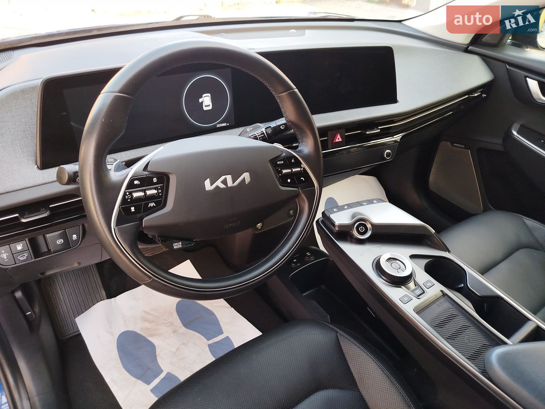 Kia EV6 2023 VIN KNDC34LAXP5607066 фото оголошення 16 з 20