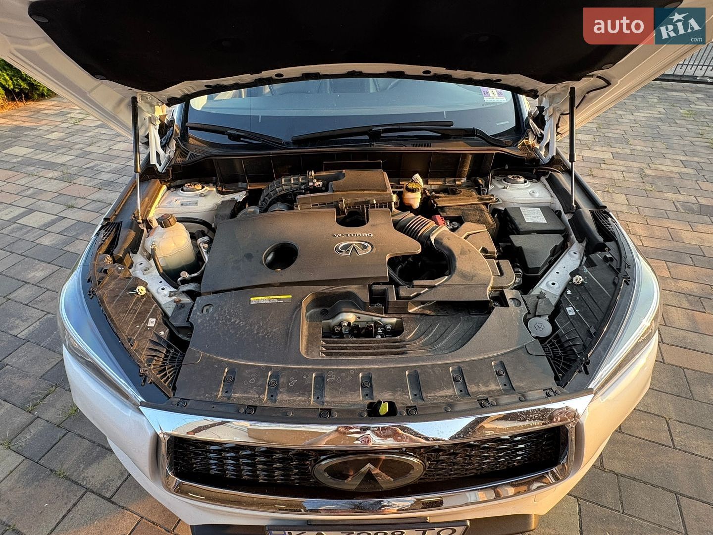 Infiniti QX50 2018 VIN 3PCAJ5M35KF125910 фото оголошення 2 з 64