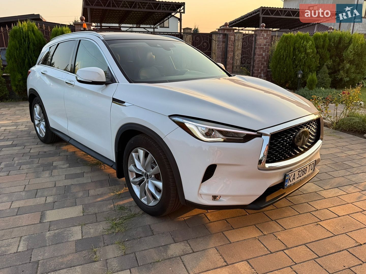 Infiniti QX50 2018 VIN 3PCAJ5M35KF125910 фото оголошення 4 з 64