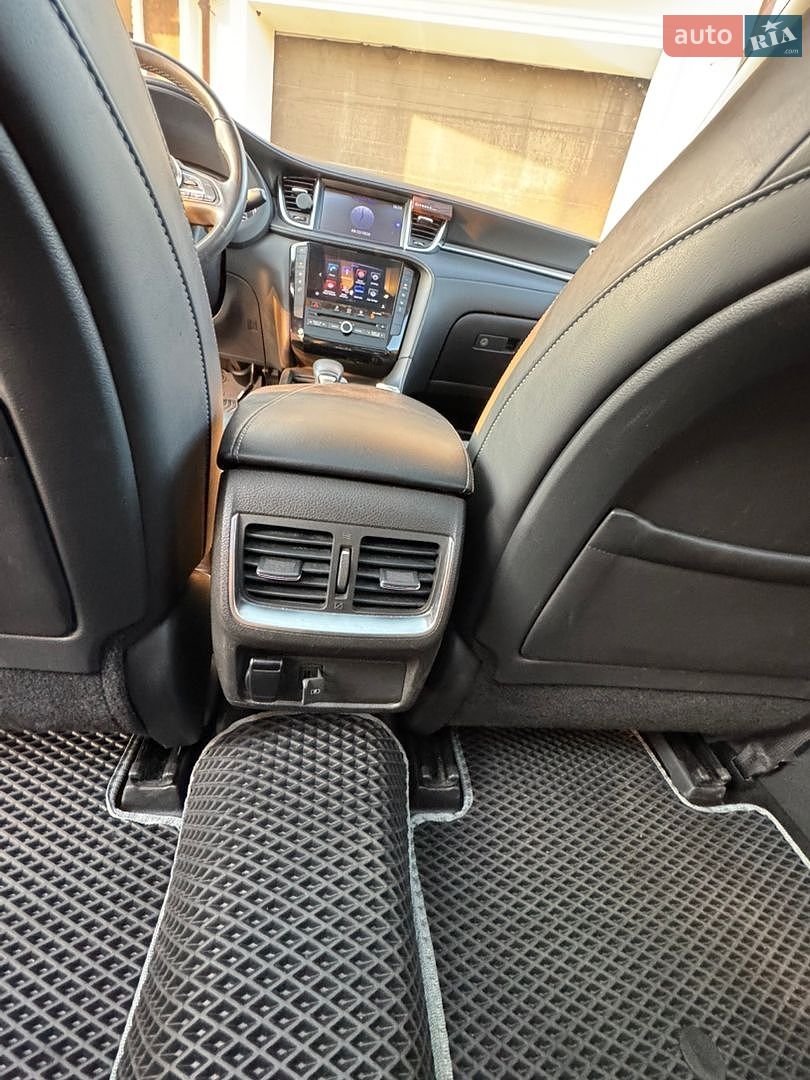 Infiniti QX50 2018 VIN 3PCAJ5M35KF125910 фото оголошення 12 з 64