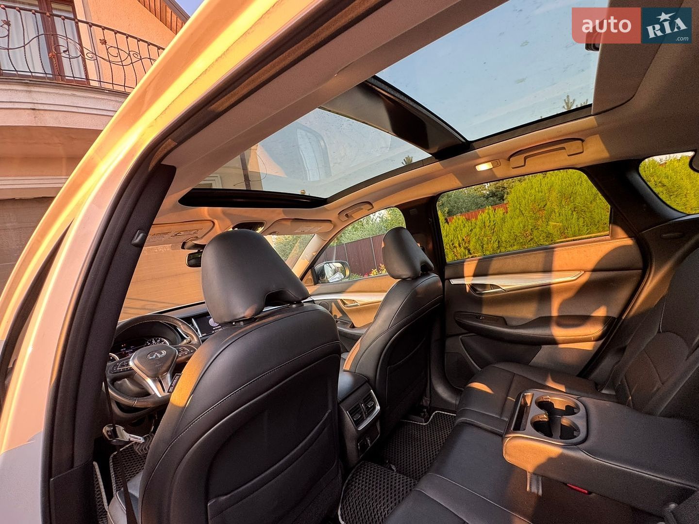 Infiniti QX50 2018 VIN 3PCAJ5M35KF125910 фото оголошення 16 з 64