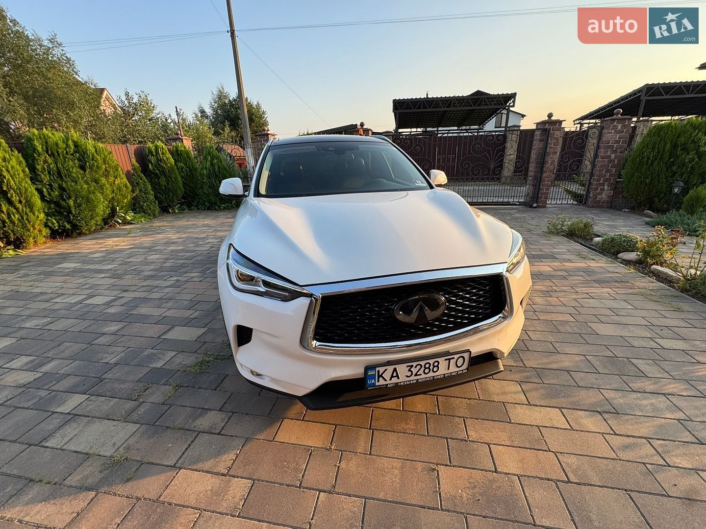 Infiniti QX50 2018 VIN 3PCAJ5M35KF125910 фото оголошення 28 з 64