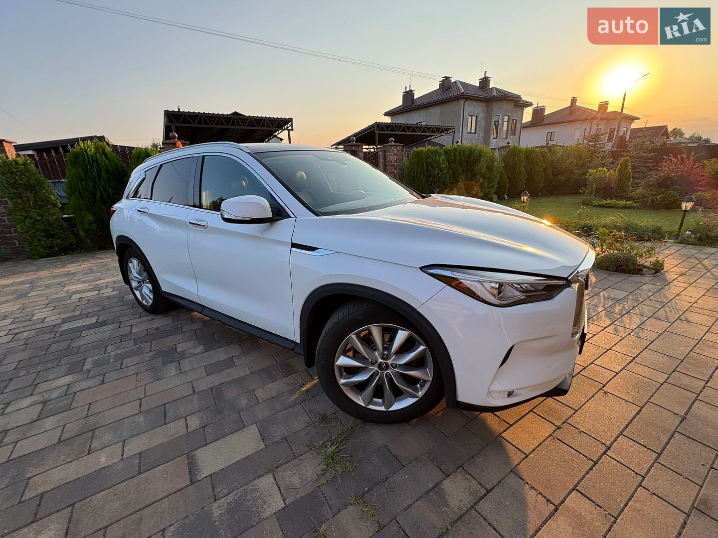 Infiniti QX50 2018 VIN 3PCAJ5M35KF125910 фото оголошення 34 з 64