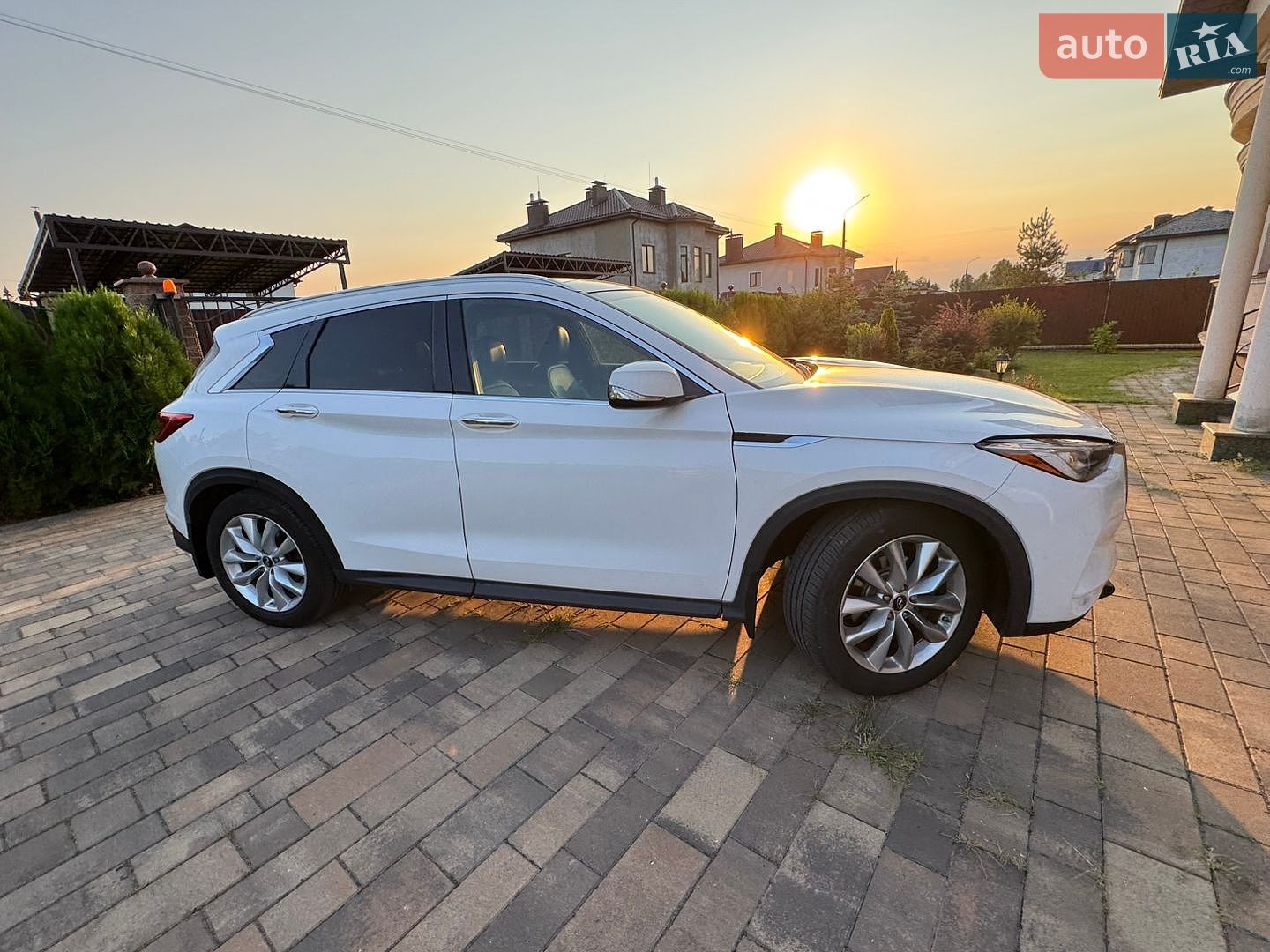 Infiniti QX50 2018 VIN 3PCAJ5M35KF125910 фото оголошення 39 з 64