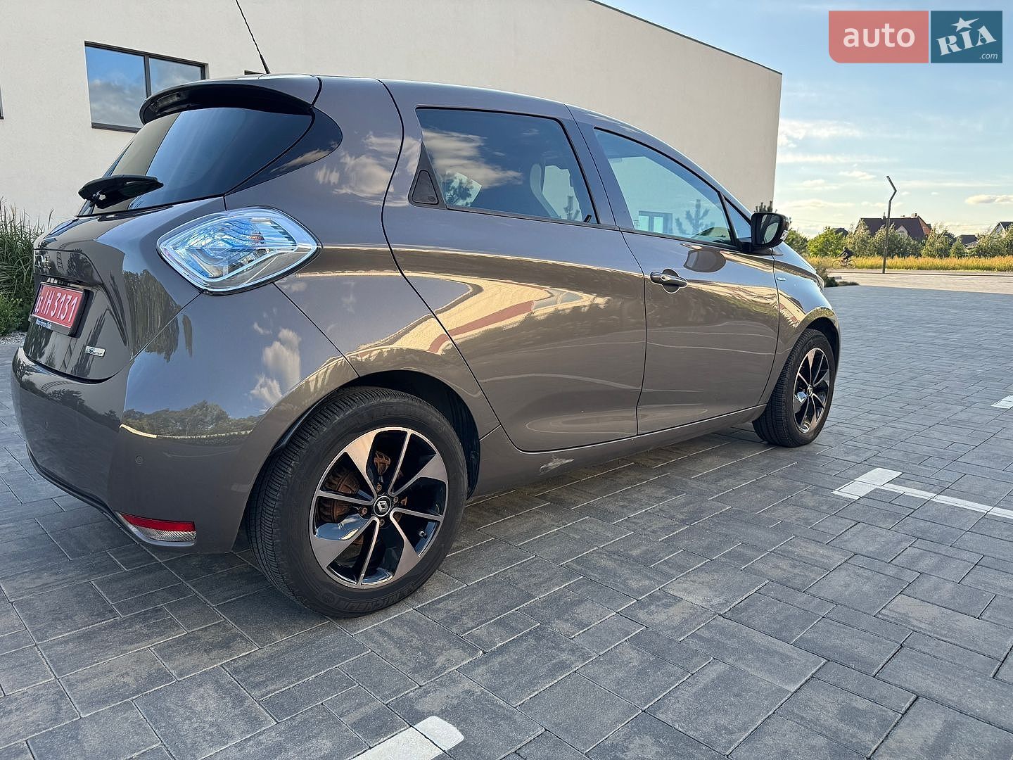Renault Zoe 2018 VIN VF1AG000861186047 фото оголошення 4 з 15