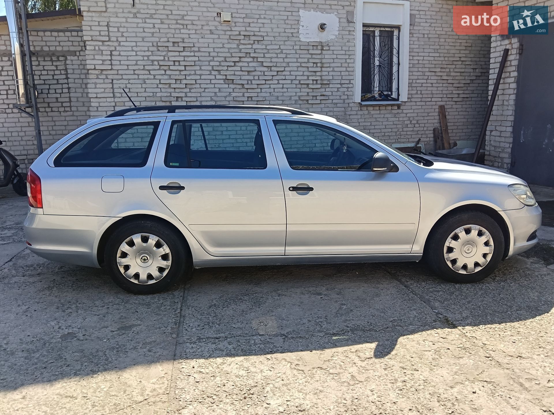 Skoda Octavia 2013 VIN TMBJT21Z3D2139070 фото оголошення 4 з 14
