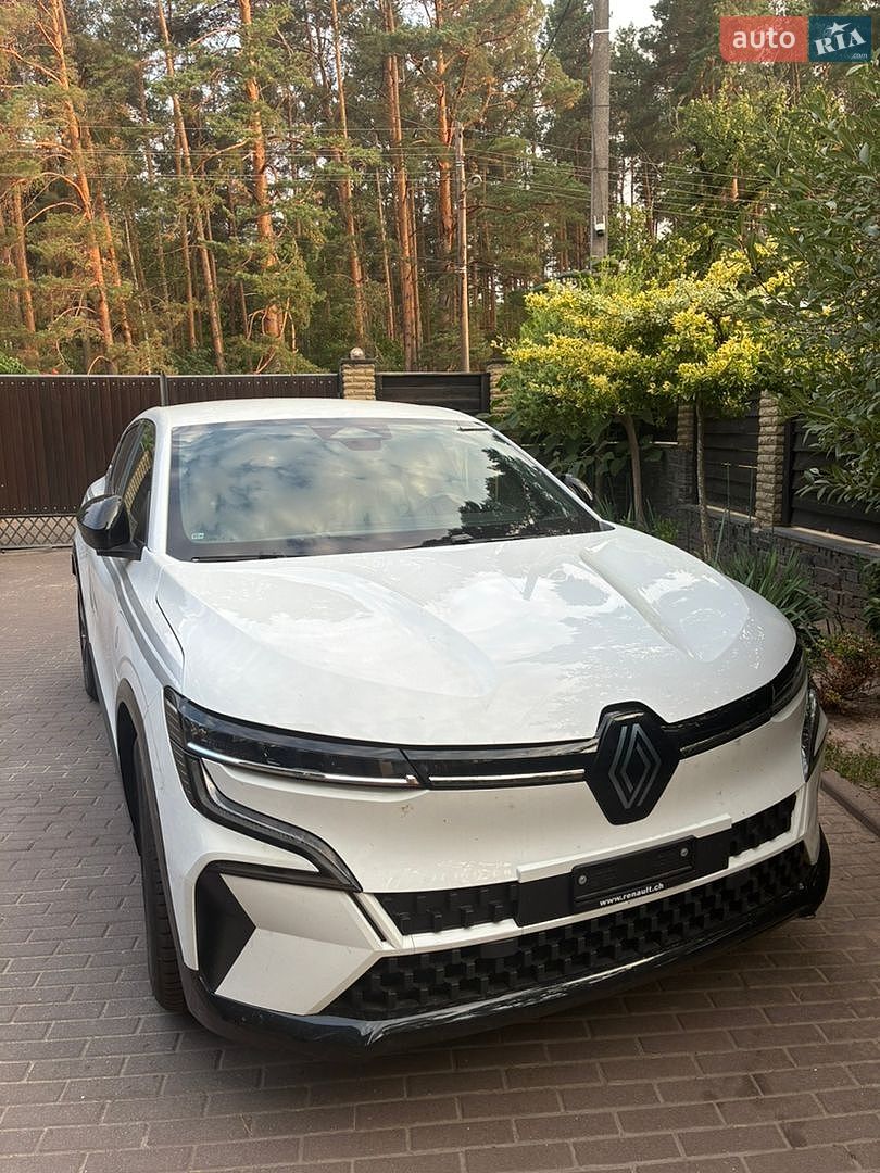 Renault Megane E-Tech Electric 2023 VIN VF1RCB00971236403 фото оголошення 14 з 14