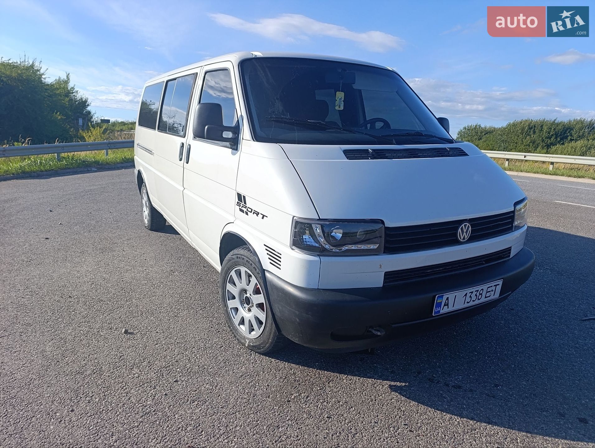 Volkswagen Caravelle 2003 VIN WV1ZZZ70Z3X064323 фото оголошення 61 з 64