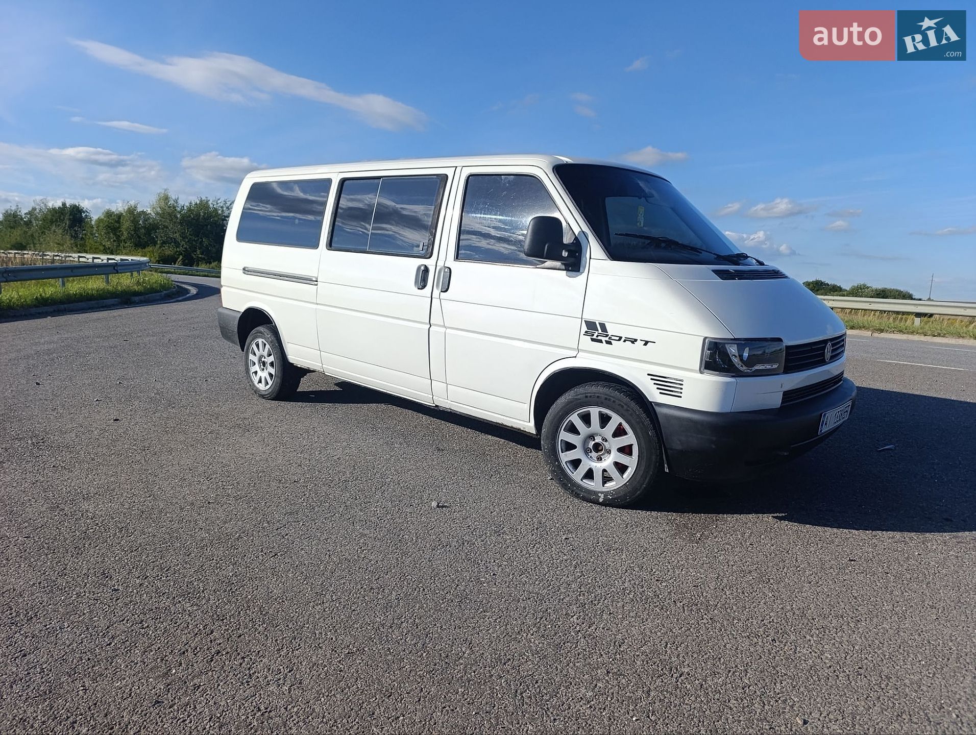 Volkswagen Caravelle 2003 VIN WV1ZZZ70Z3X064323 фото оголошення 62 з 64