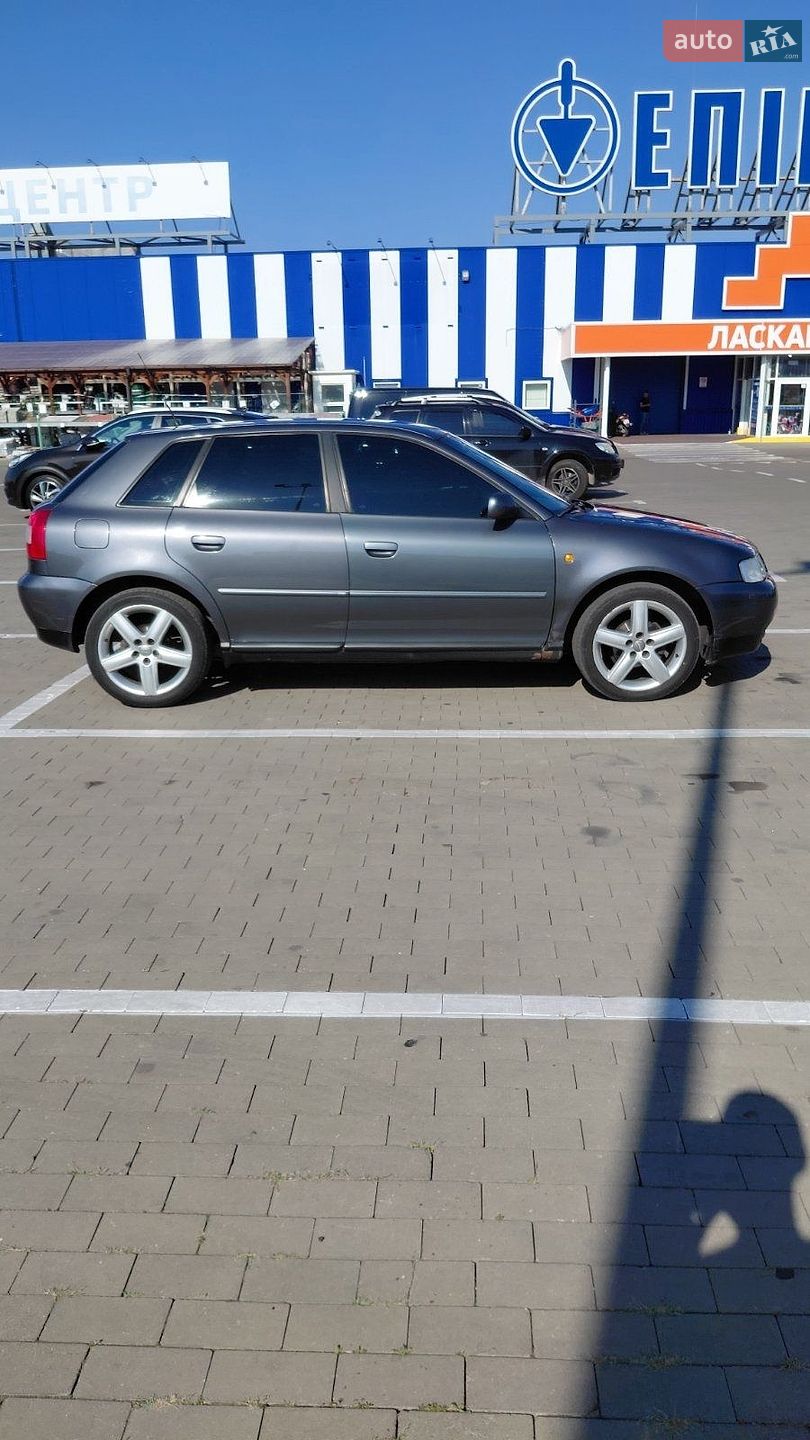 Audi A3 1999 VIN WAUZZZ8LZYA034071 фото оголошення 3 з 9