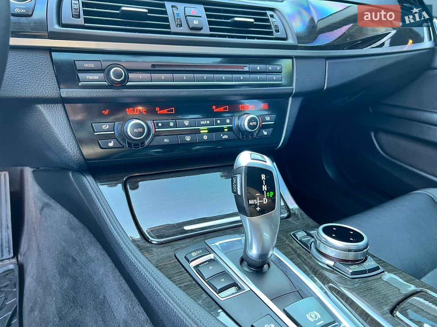 BMW 5 Series 2011 VIN WBAFU7C53CDU57880 фото оголошення 30 з 31