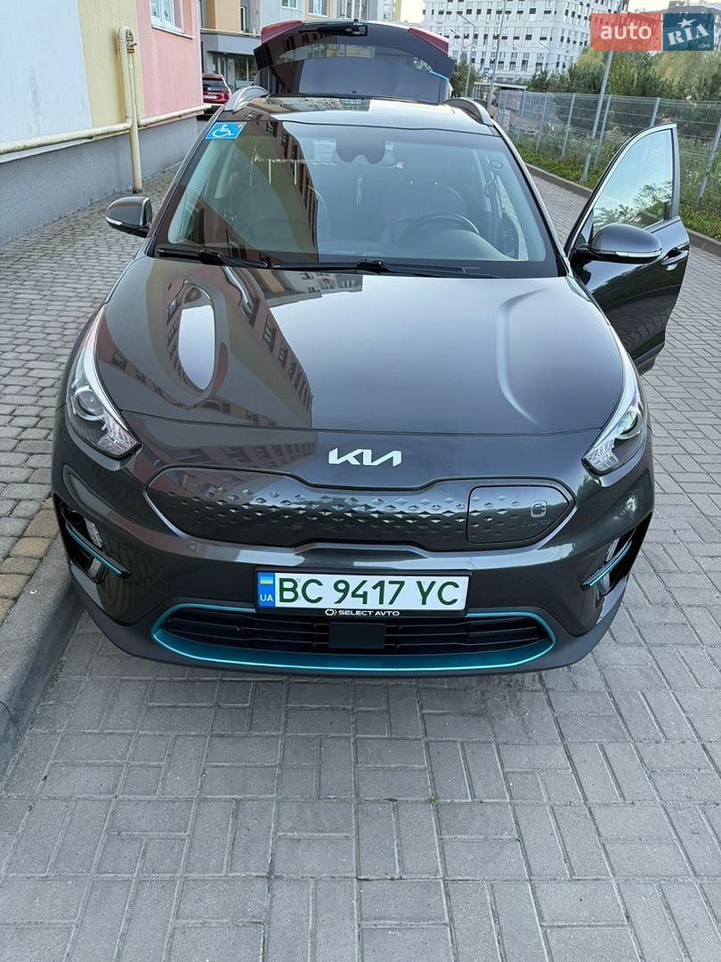 Kia Niro 2021 VIN KNDCE3LG7N5135835 фото оголошення 2 з 33
