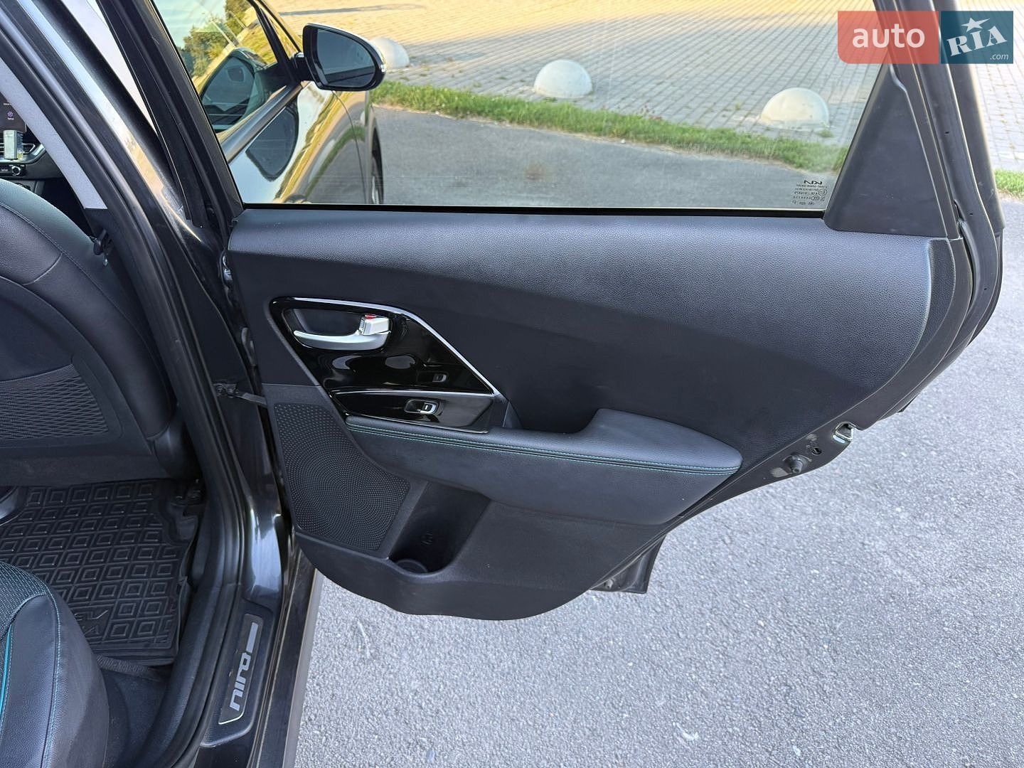 Kia Niro 2021 VIN KNDCE3LG7N5135835 фото оголошення 17 з 33