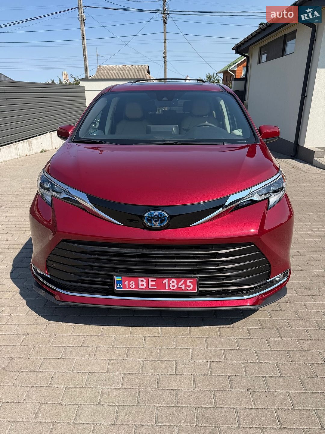 Toyota Sienna 2023 VIN 5TDYRKEC0PS145778 фото оголошення 7 з 15