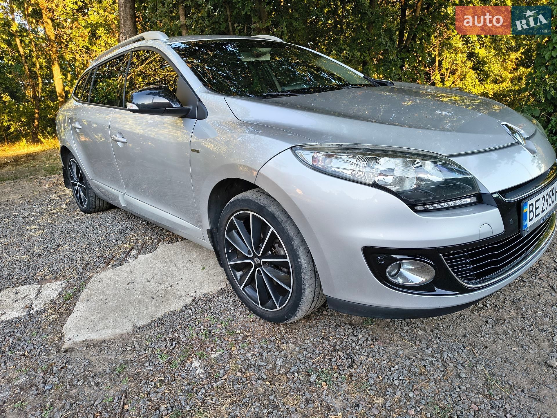 Renault Megane 2012 VIN VF1KZ140647143578 фото оголошення 2 з 16