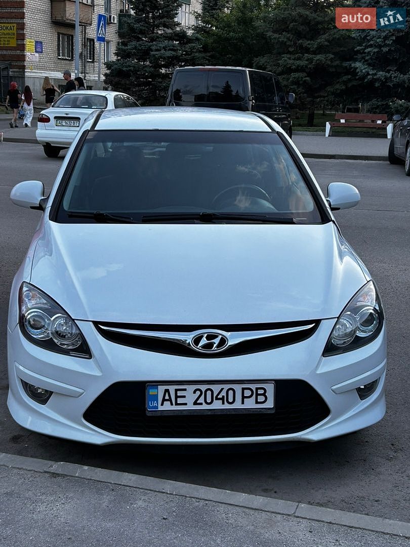 Hyundai i30 2010 VIN TMADB51SABJ178402 фото оголошення 2 з 8