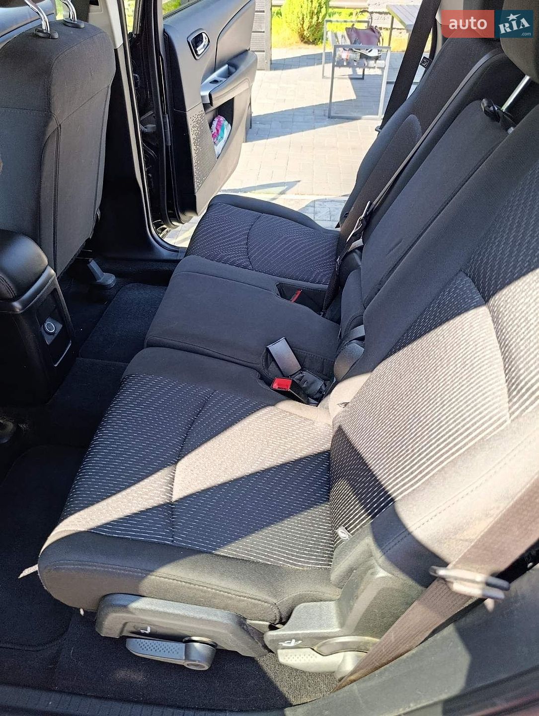 Dodge Journey 2018 VIN 3C4PDCAB6JT322649 фото оголошення 12 з 14