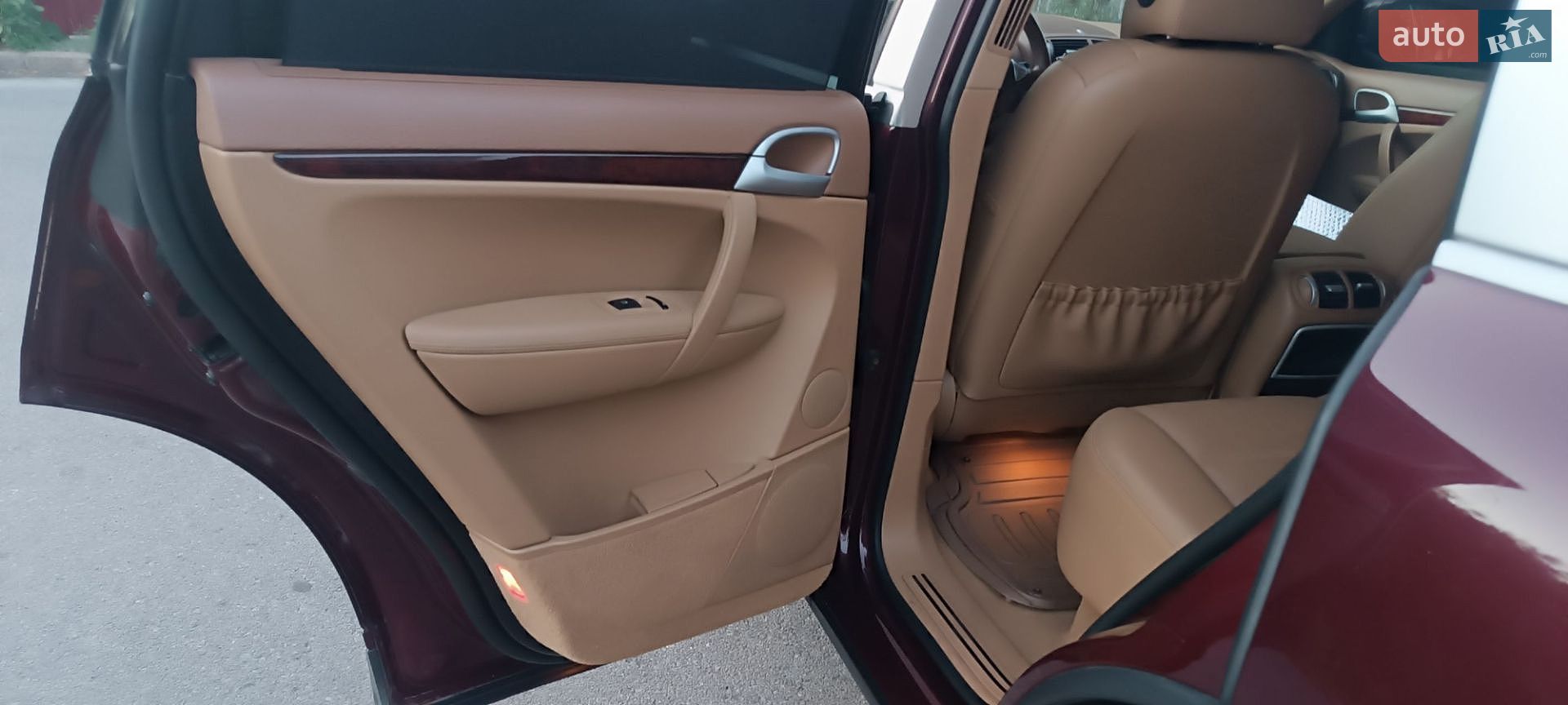Porsche Cayenne 2008 VIN WP1AA29P58LA27054 фото оголошення 17 з 30
