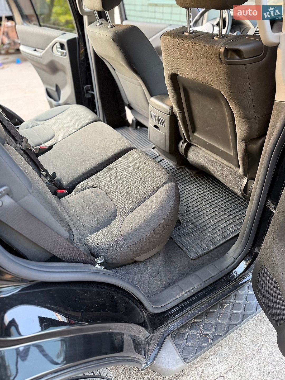 Nissan Pathfinder 2012 VIN VSKJVWR51U0486669 фото оголошення 22 з 38