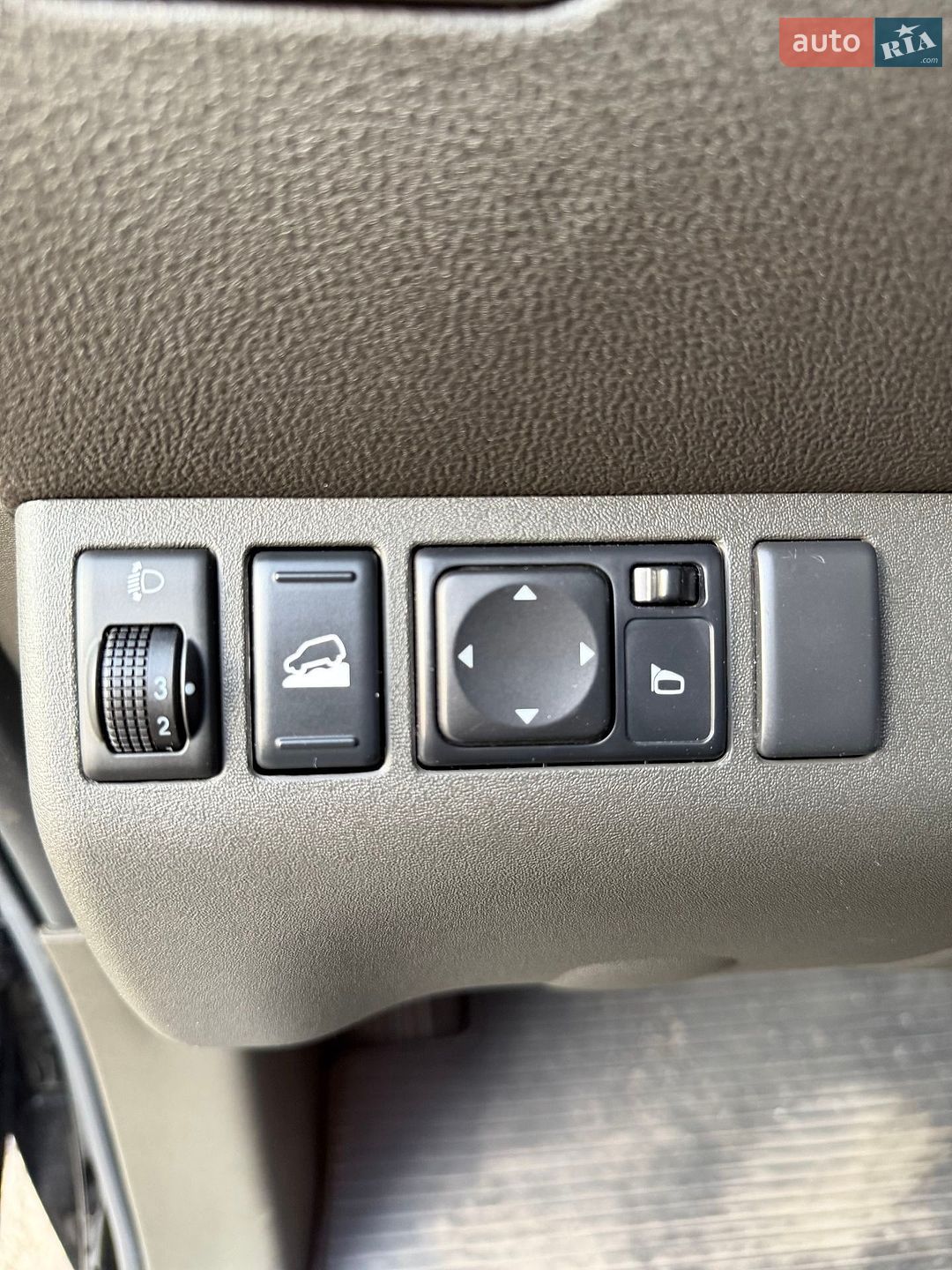 Nissan Pathfinder 2012 VIN VSKJVWR51U0486669 фото оголошення 29 з 38