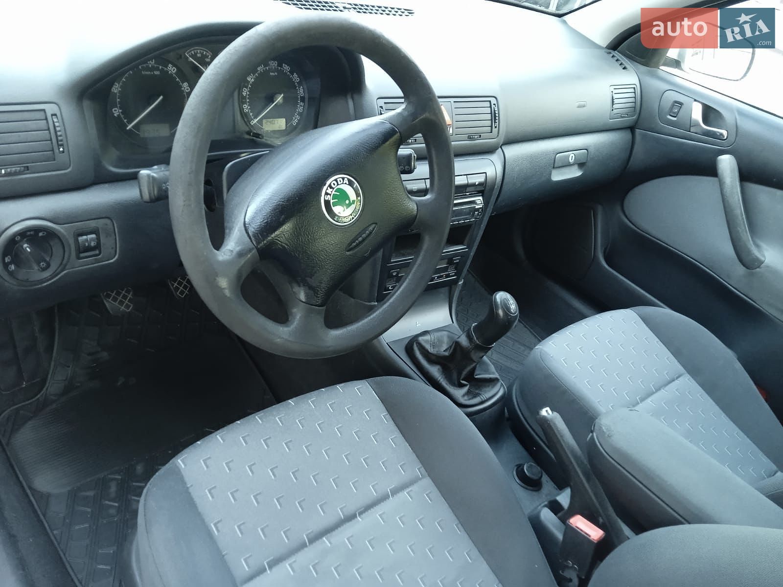 Skoda Octavia 2004 VIN TMBJK41U15B014461 фото оголошення 10 з 35