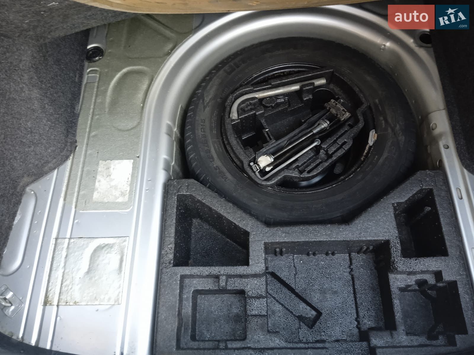 Skoda Octavia 2004 VIN TMBJK41U15B014461 фото оголошення 24 з 35
