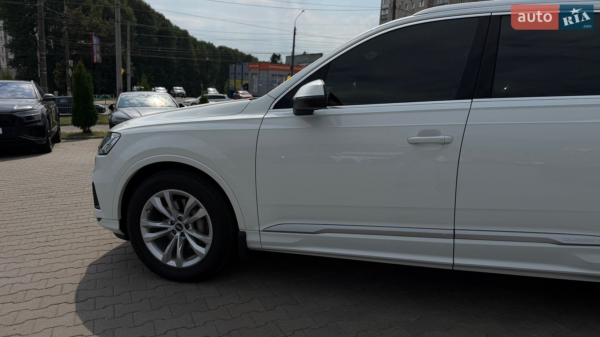 Audi Q7 2021 VIN WAUZZZ4M3MD034458 фото оголошення 17 з 55