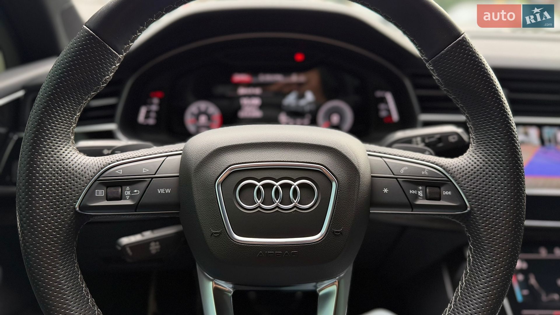 Audi Q7 2021 VIN WAUZZZ4M3MD034458 фото оголошення 43 з 55