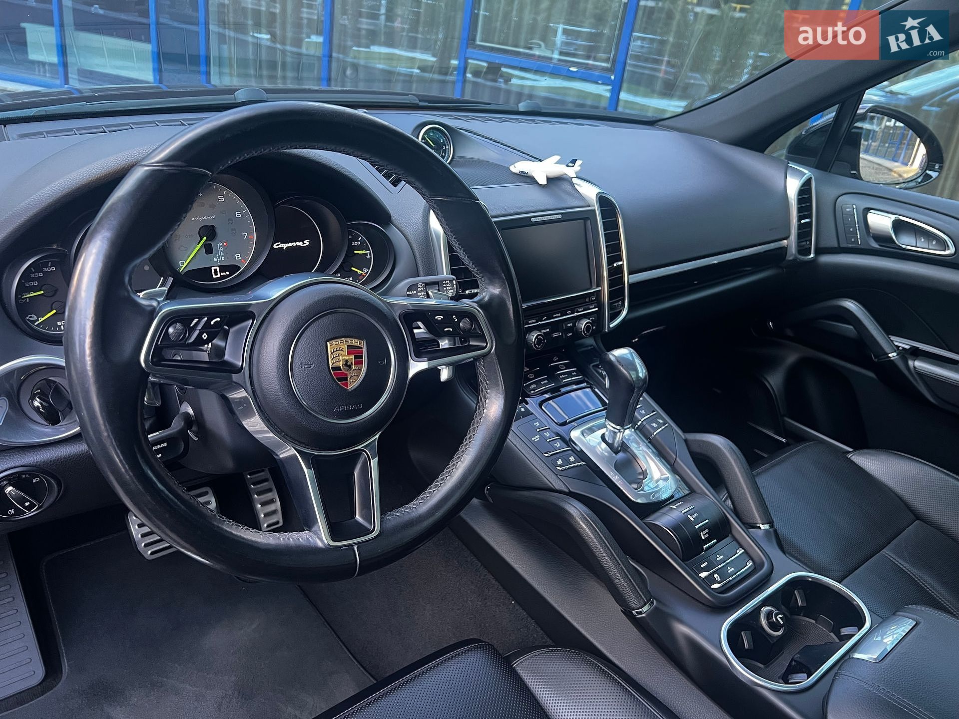 Porsche Cayenne 2015 VIN WP1AE2A20GLA59106 фото оголошення 23 з 34