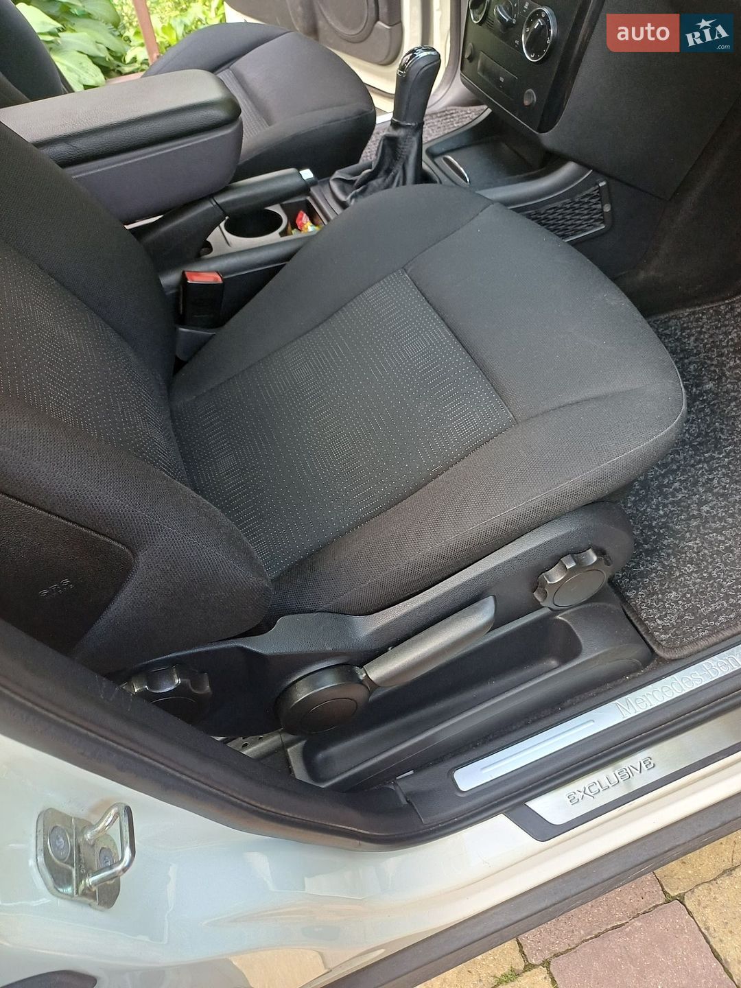 Mercedes-Benz A-Class 2010 VIN WDD1690311J874592 фото оголошення 11 з 18