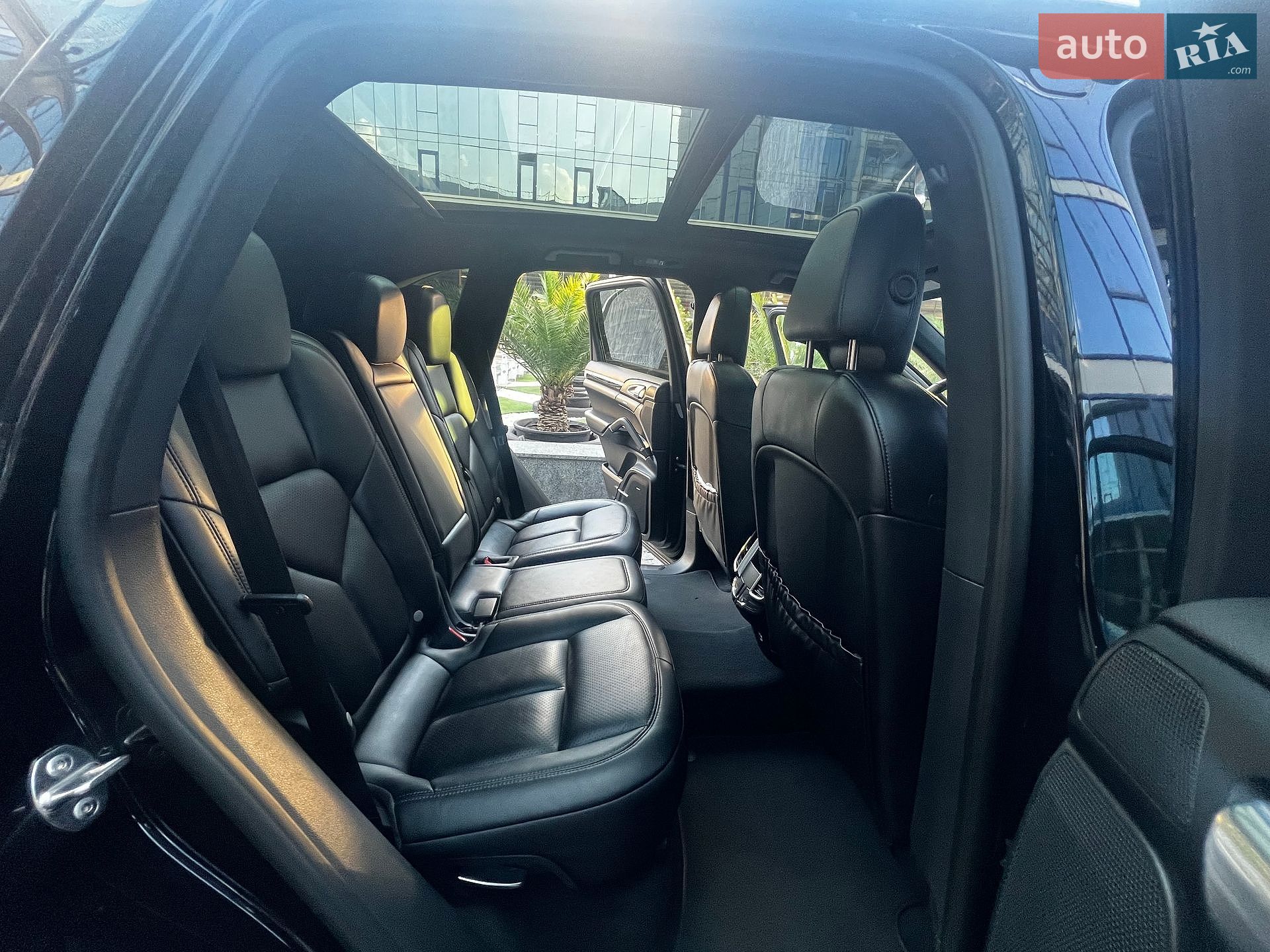 Porsche Cayenne 2015 VIN WP1AE2A20GLA59106 фото оголошення 31 з 34