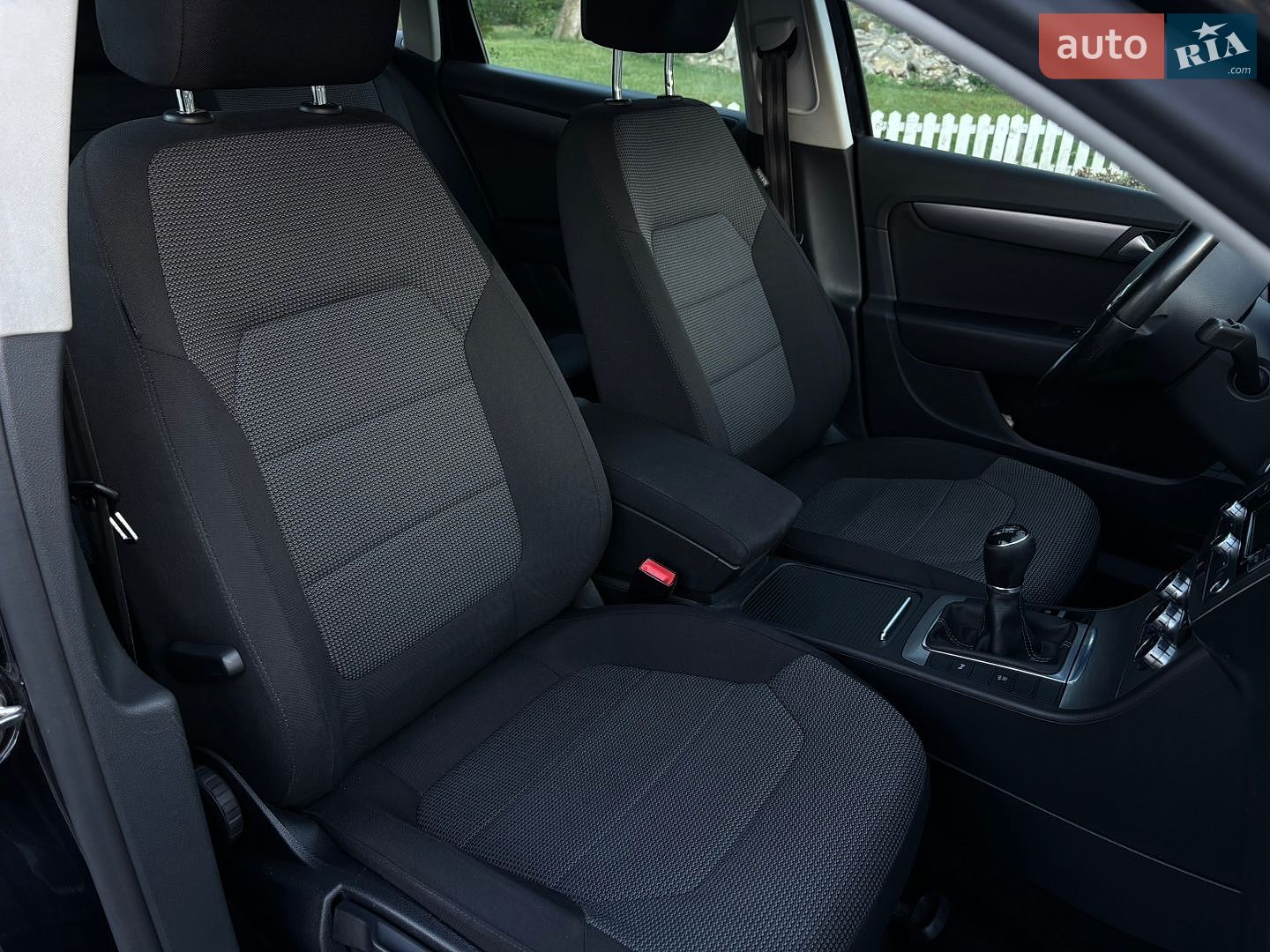 Volkswagen Passat 2014 VIN WVWZZZ3CZFE010302 фото оголошення 13 з 26