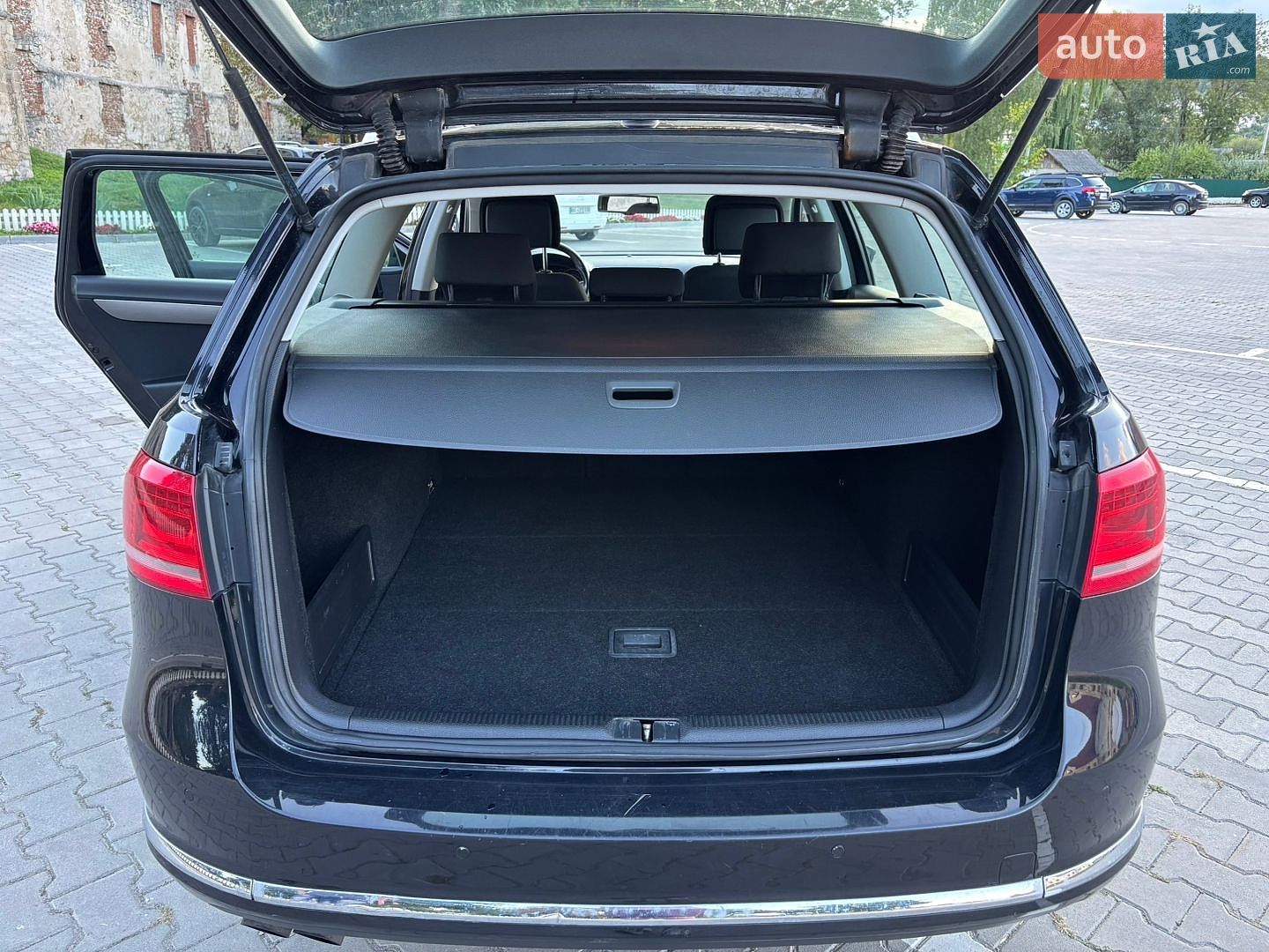 Volkswagen Passat 2014 VIN WVWZZZ3CZFE010302 фото оголошення 17 з 26