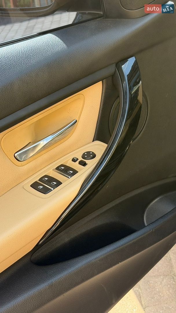 BMW 3 Series 2018 VIN WBA8A3C53JA505547 фото оголошення 30 з 42