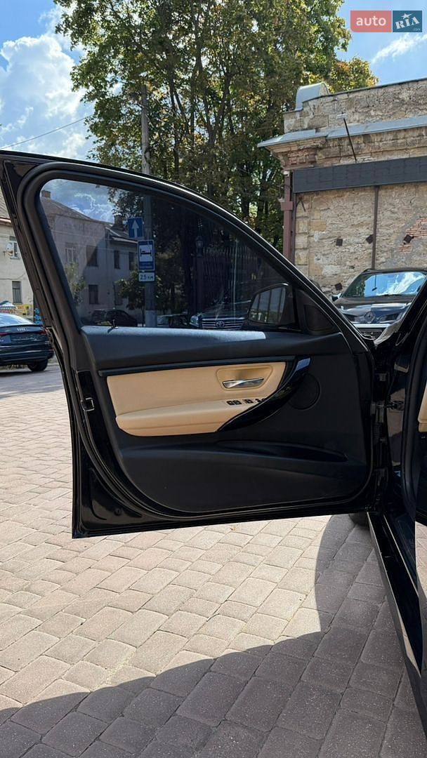 BMW 3 Series 2018 VIN WBA8A3C53JA505547 фото оголошення 31 з 42
