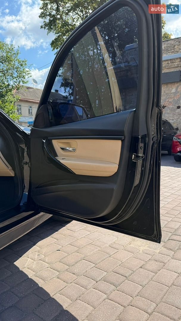 BMW 3 Series 2018 VIN WBA8A3C53JA505547 фото оголошення 37 з 42