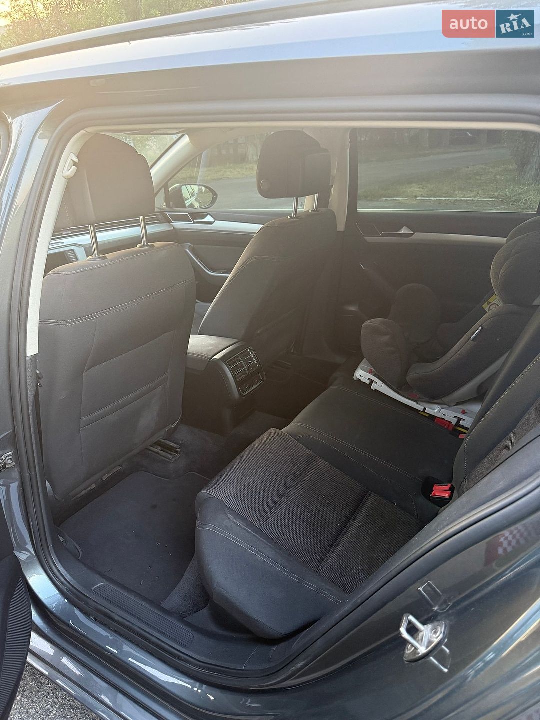 Volkswagen Passat 2016 VIN WVWZZZ3CZHP007292 фото оголошення 10 з 12