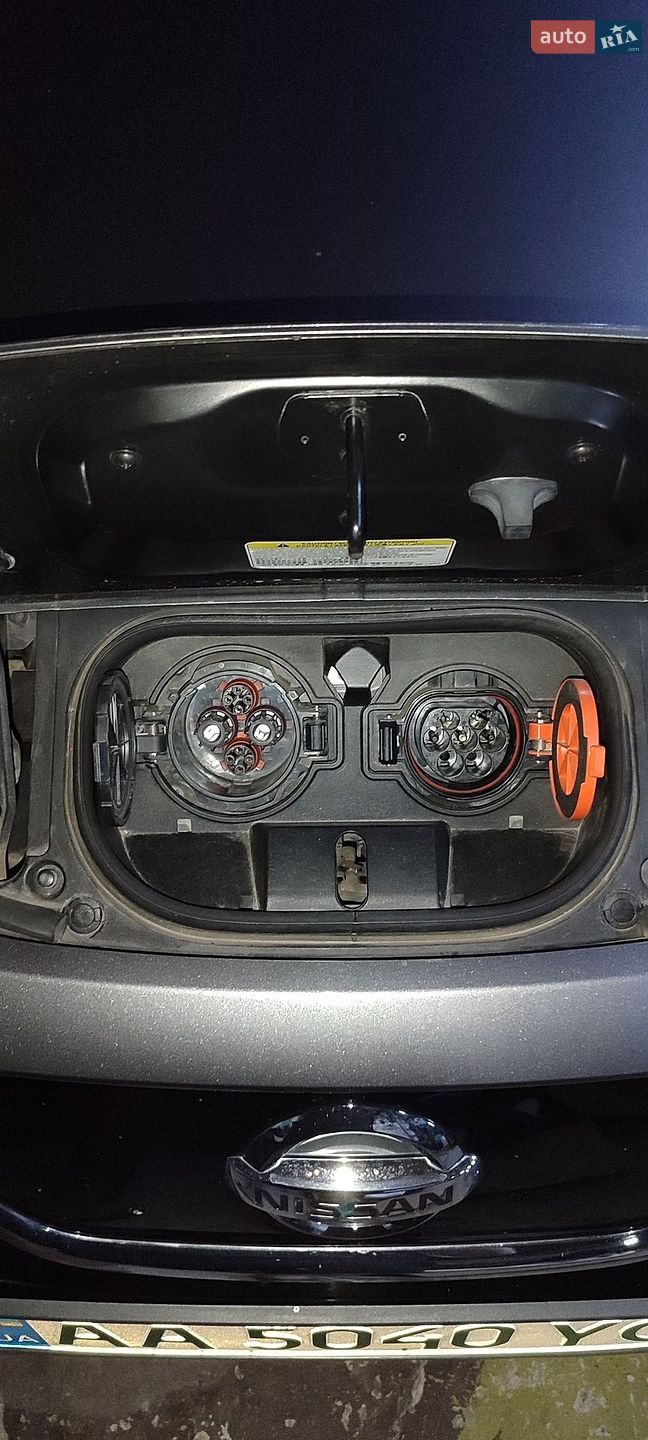 Nissan Leaf 2019 VIN SJNFAAZE1U0081949 фото оголошення 17 з 21