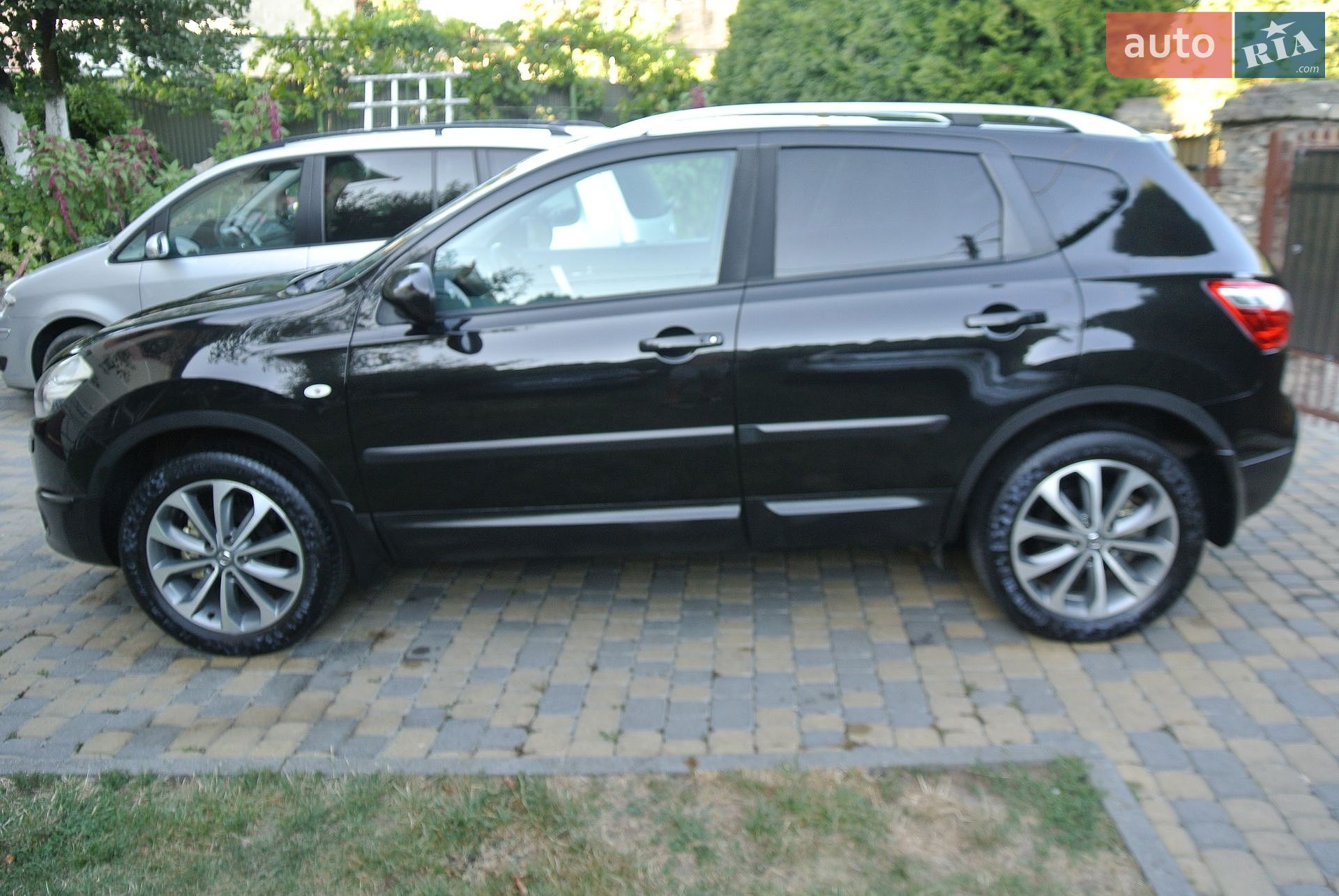 Nissan Qashqai 2011 VIN SJNFCAJ10U2372891 фото оголошення 3 з 82