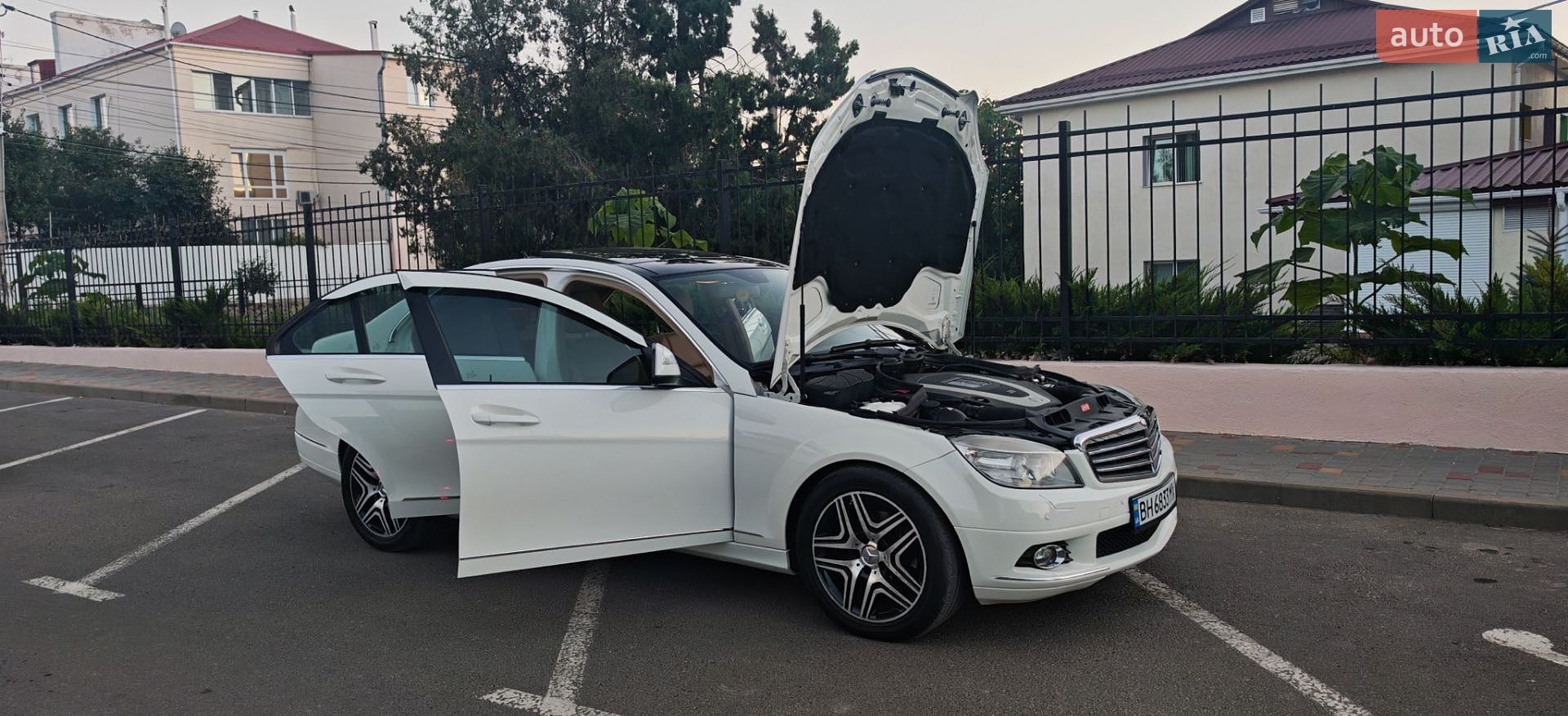 Mercedes-Benz C-Class 2008 VIN WDDGF81XX8F120135 фото оголошення 11 з 25