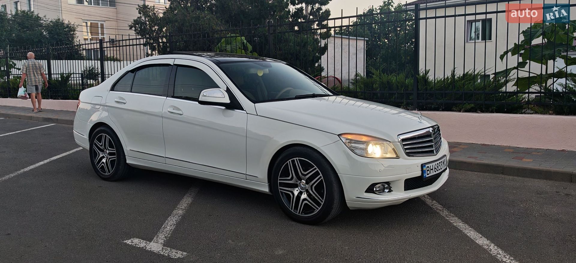 Mercedes-Benz C-Class 2008 VIN WDDGF81XX8F120135 фото оголошення 21 з 25