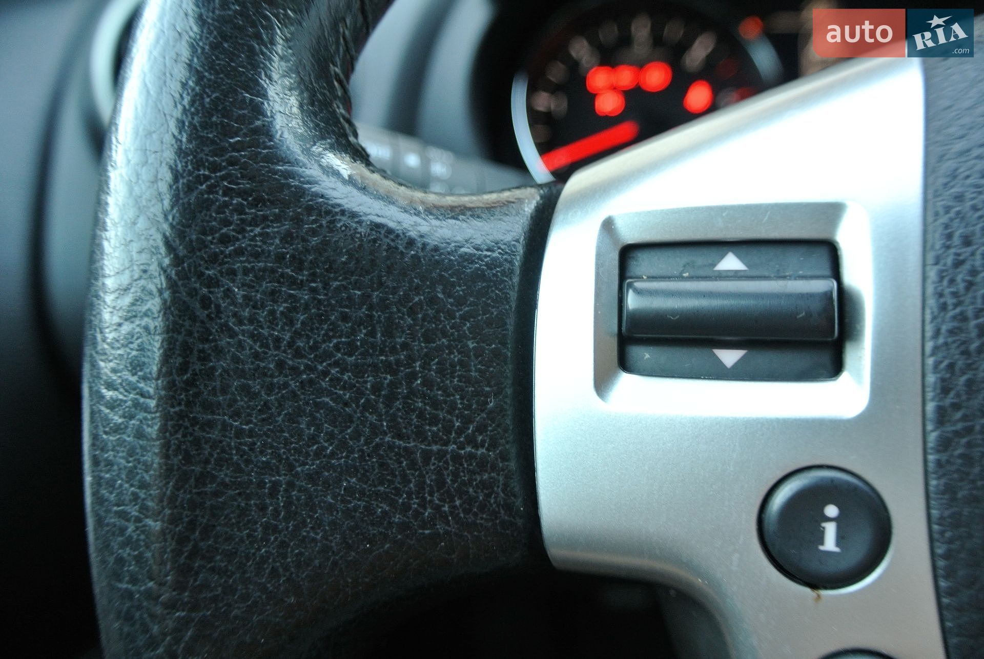 Nissan Qashqai 2011 VIN SJNFCAJ10U2372891 фото оголошення 32 з 82