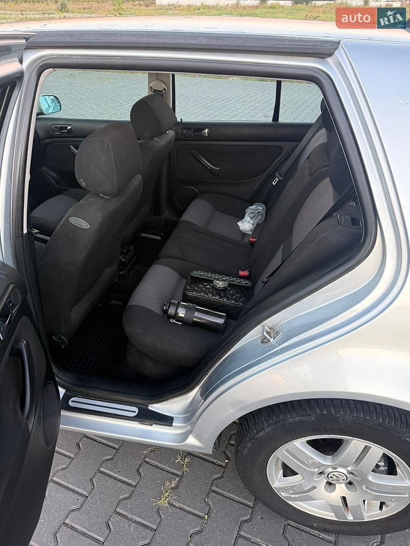 Volkswagen Golf 2001 VIN WVWZZZ1JZ1B174604 фото оголошення 18 з 29