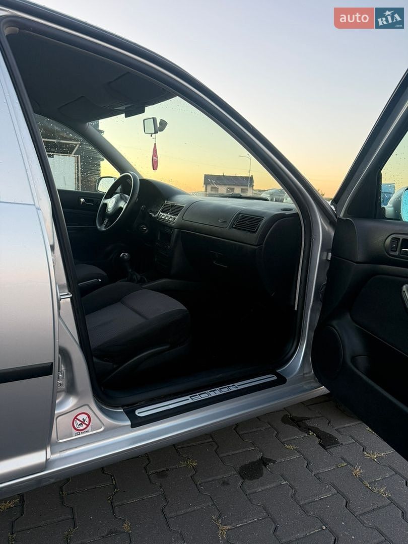 Volkswagen Golf 2001 VIN WVWZZZ1JZ1B174604 фото оголошення 23 з 29