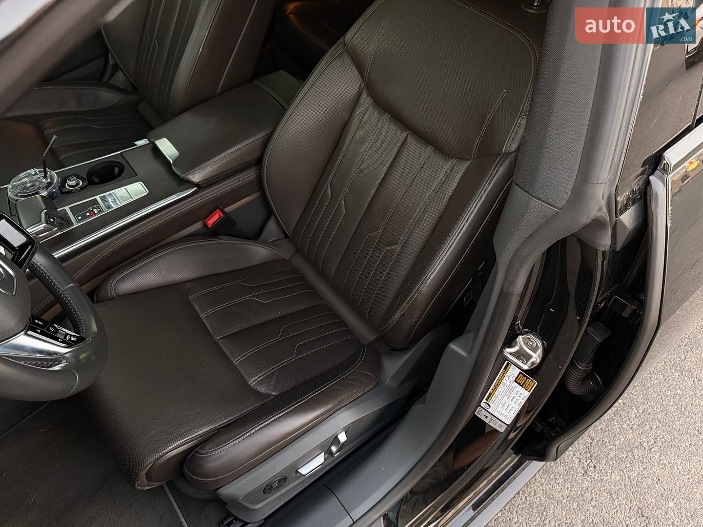 Audi A7 Sportback 2019 VIN WAUV2AF27KN130259 фото оголошення 5 з 19