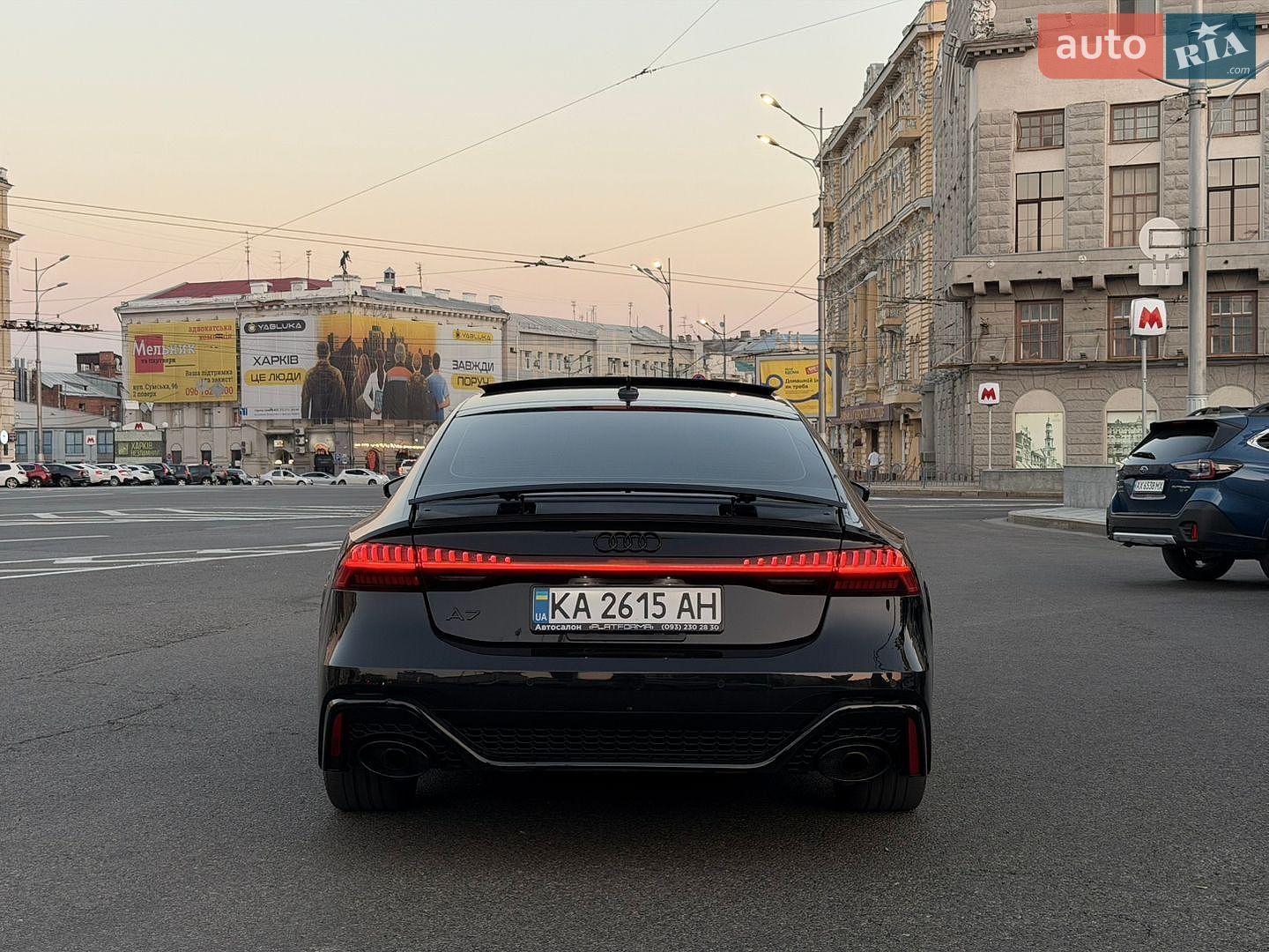 Audi A7 Sportback 2019 VIN WAUV2AF27KN130259 фото оголошення 4 з 19