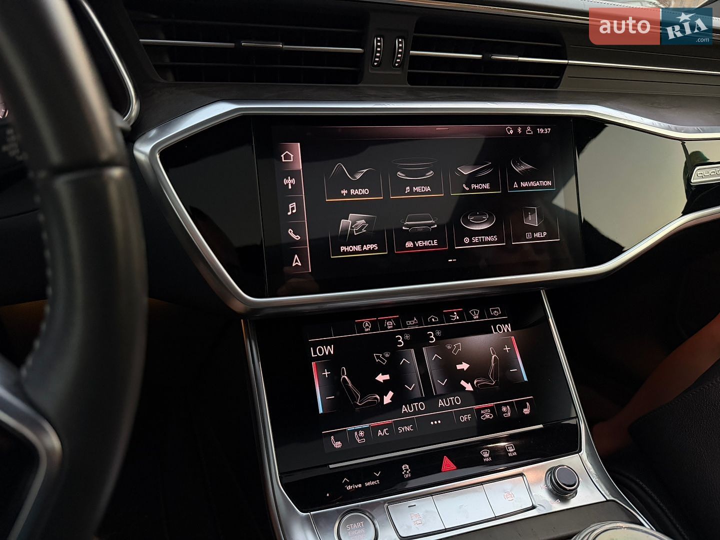 Audi A7 Sportback 2019 VIN WAUV2AF27KN130259 фото оголошення 10 з 19